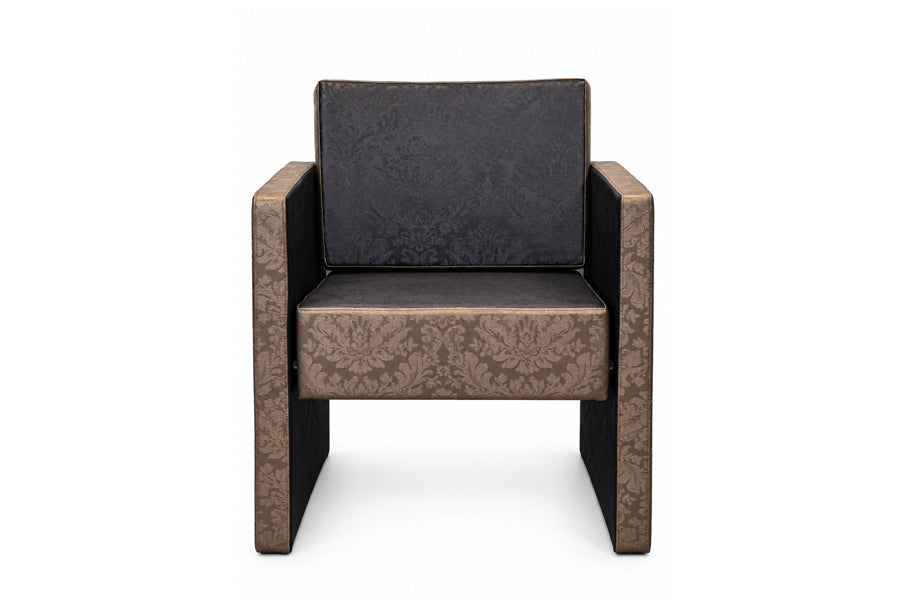 SQUARE WR Waiting Chair | exhibition piece 